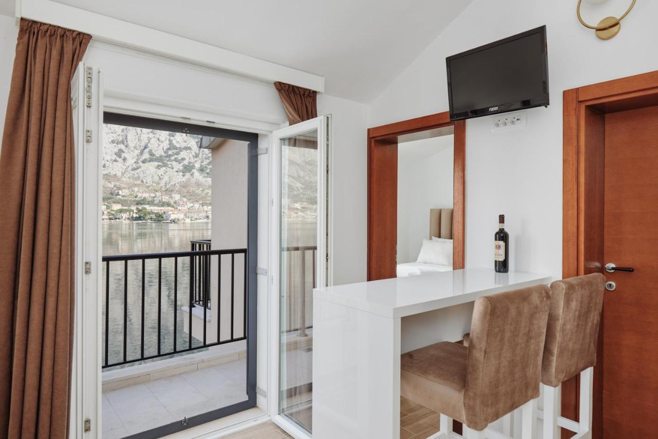 Apartments Rozer Kotor Exteriér fotografie