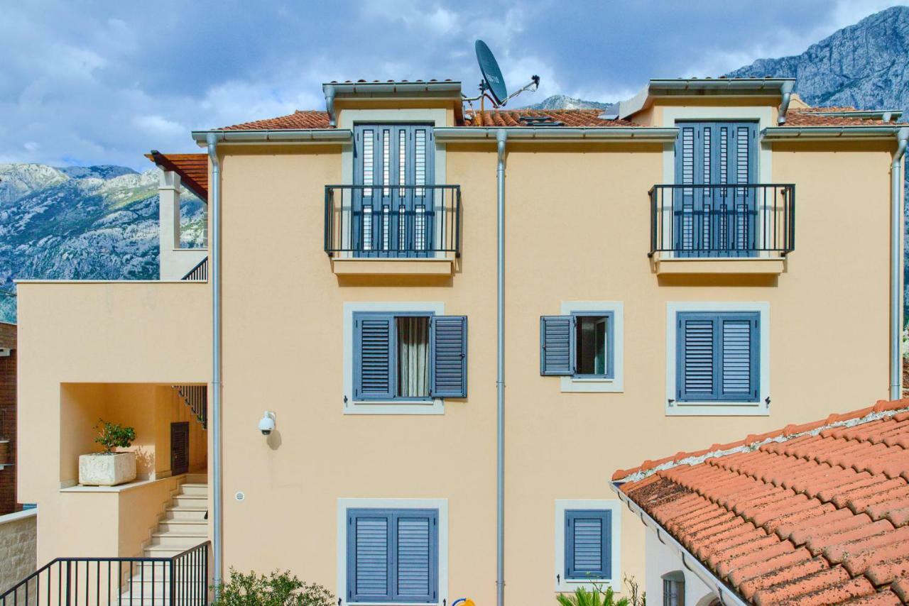 Apartments Rozer Kotor Exteriér fotografie